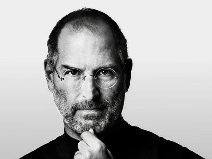 شـامـل | ما بين التشبع والفتوى التقنية: عجز الابتكار في الهواتف الذكية | العدد #60